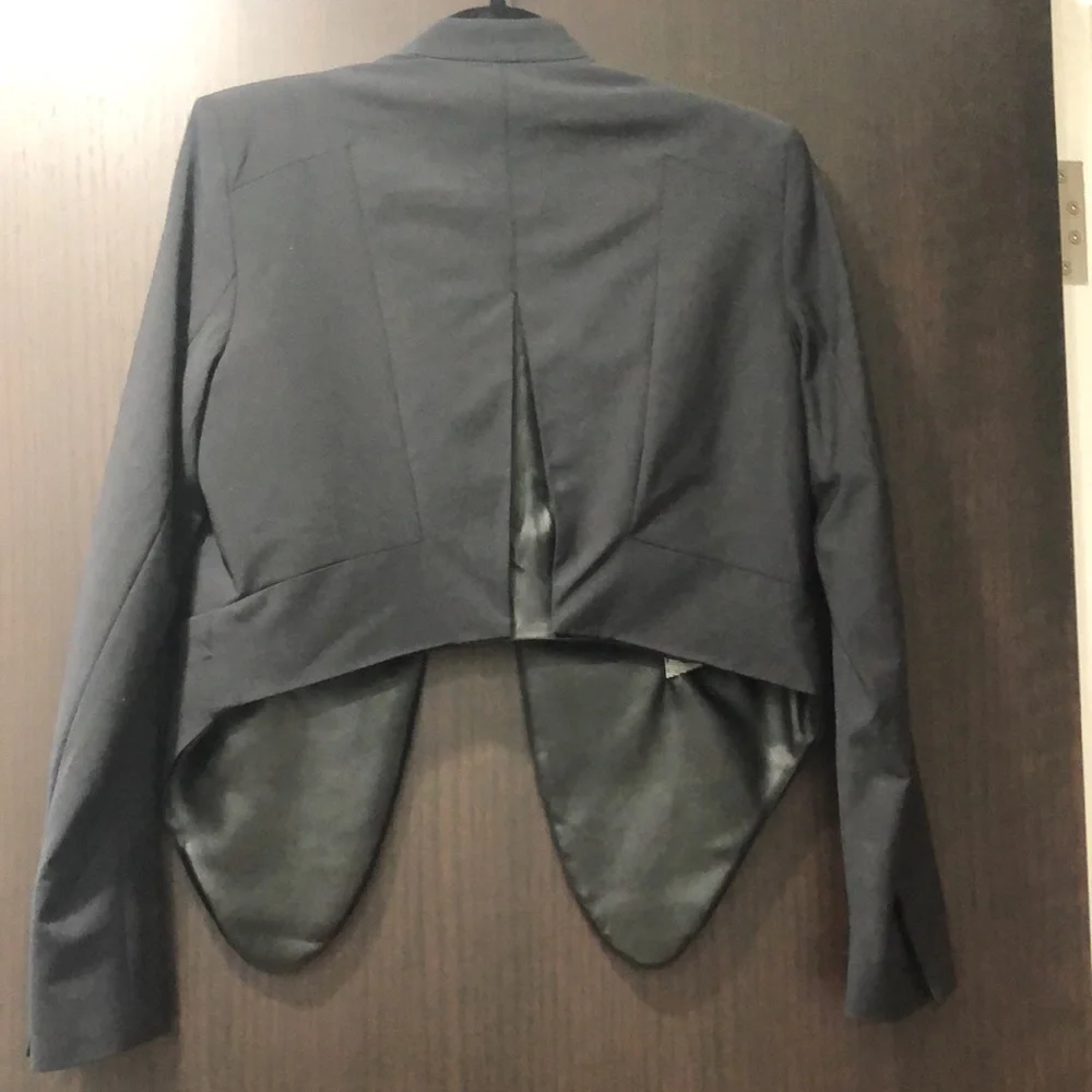 Bebe Crop Blazer - Picture 2 of 8